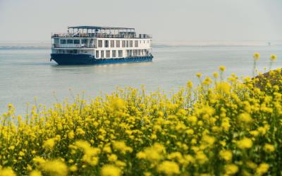 Ganges Cruise